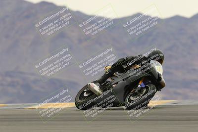 media/Jan-14-2023-SoCal Trackdays (Sat) [[497694156f]]/Turn 9 Set 2 (1130am)/